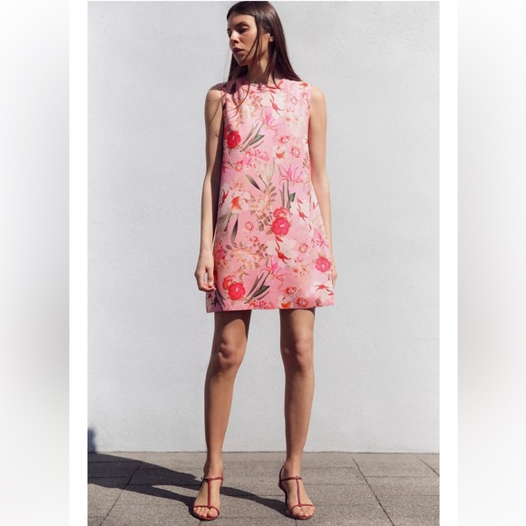 Zara Floral Pink Knit Mini Dress Size Medium - Picture 9 of 10